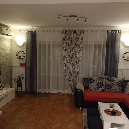 Apartman Petra Apartment Palit ภายนอก รูปภาพ