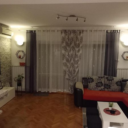 Apartman Petra Palit ภายนอก รูปภาพ